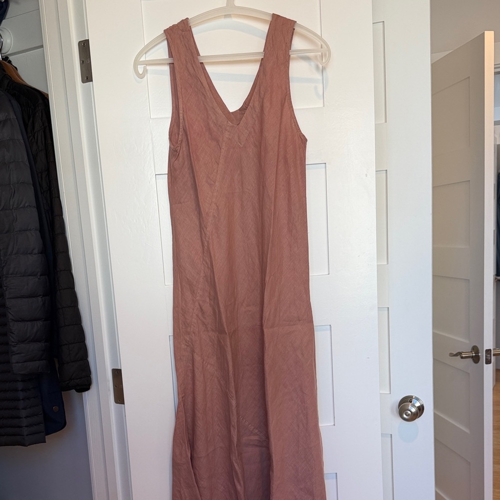 CP Shades Sleeveless V-Neck Maxi Dress in Dusty Rose
